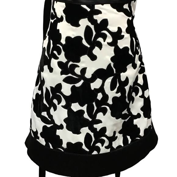 WHBM White House Black Market Strapless Satin Velvet Black White Mini Dress sz 0 - Picture 11 of 14